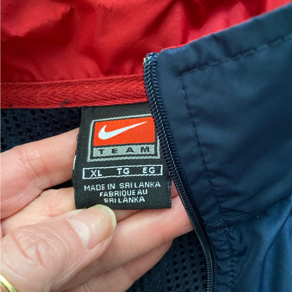 Nike USA 🇺🇸 Soccer Pullover Navy Blue Windbreaker 🇺🇸 XL - Picture 6 of 16